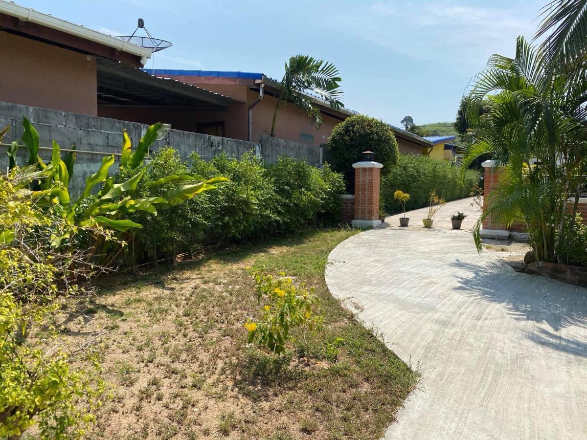 Отель Suntalee House Nai Yang Экстерьер фото