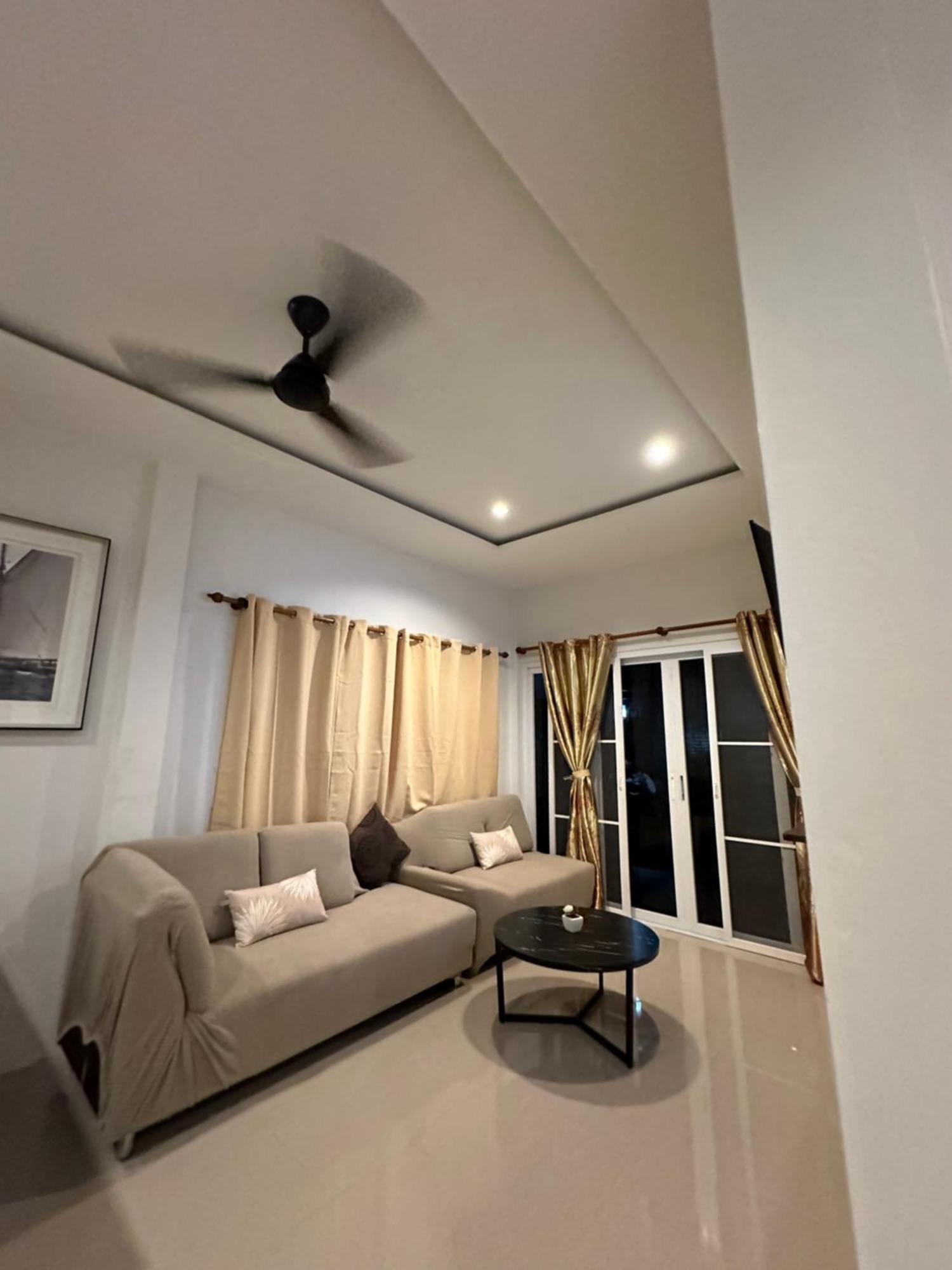 Отель Suntalee House Nai Yang Экстерьер фото