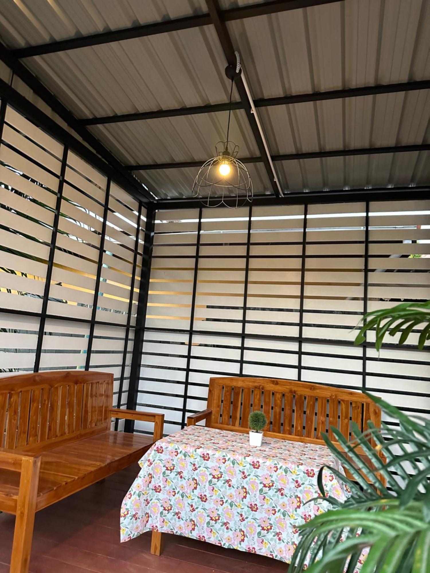 Отель Suntalee House Nai Yang Экстерьер фото