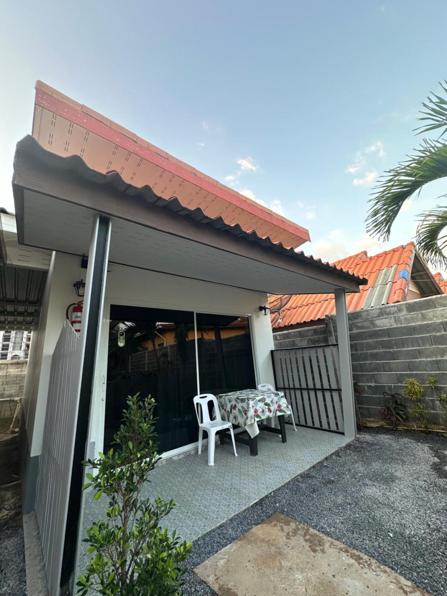 Отель Suntalee House Nai Yang Экстерьер фото