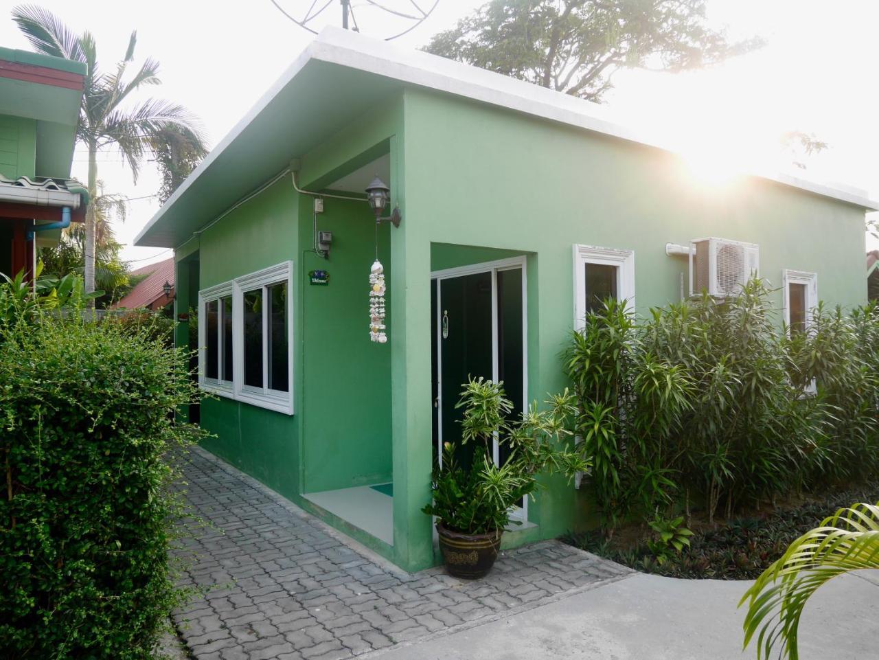 Отель Suntalee House Nai Yang Экстерьер фото